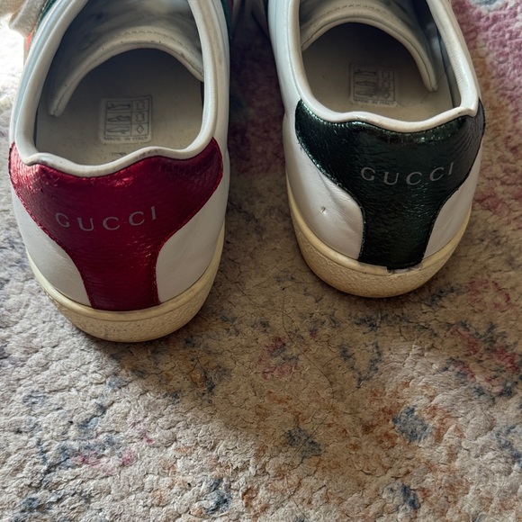 Gucci Women's White Sneakers with Red and Green Stripes USED 7 - Picture 3 of 5